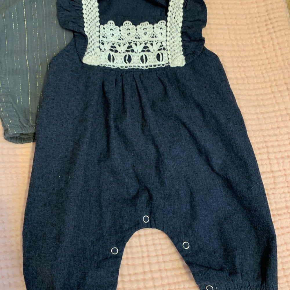 Lot Baby Girl Clothes, size 3/6 mos. - Picture 4 of 7